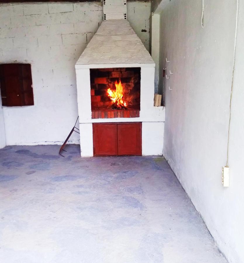 Cottage house مالبيسا المظهر الخارجي الصورة